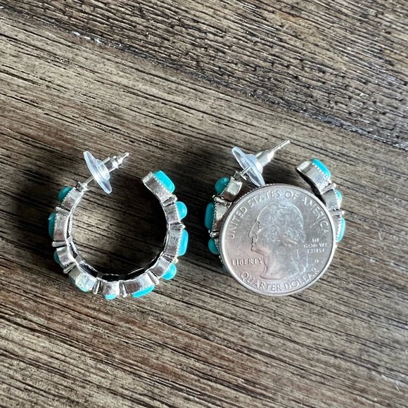 VINTAGE HOOPS - Picture 5 of 10